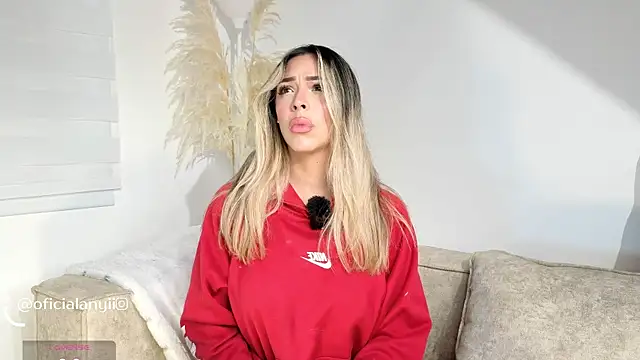 Addison baker online show from October 2025 03:18:02 AM