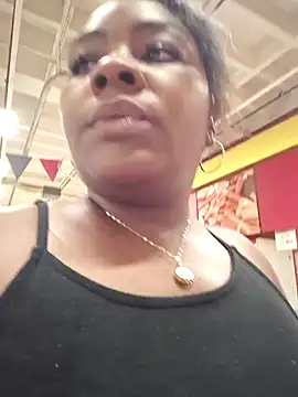 kaorysquirt online show from November 2025 02:17:02 PM