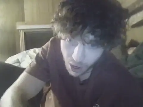 Irishman9077 online show from October 2025 08:37:02 AM