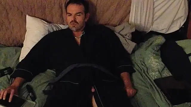 badboybrad11 online show from February 2026 03:50:02 AM