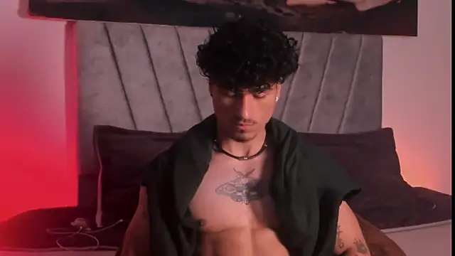 Thomas Fit1 online show from November 2025 07:03:01 PM