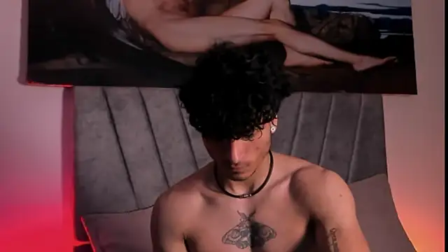 Thomas Fit1 online show from December 2025 04:56:02 AM