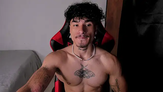 Thomas Fit1 online show from May 2026 06:45:01 PM