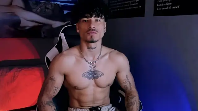 Thomas Fit1 online show from April 2026 07:32:01 PM