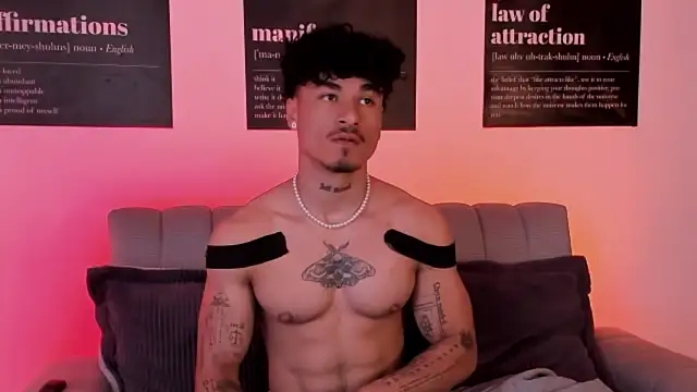 Thomas Fit1 online show from February 2026 07:10:02 PM