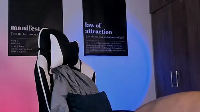 Thomas Fit1 online show from March 2026 04:55:02 PM