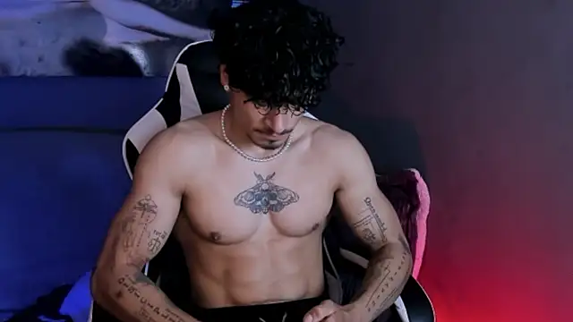 Thomas Fit1 online show from March 2026 06:40:01 PM