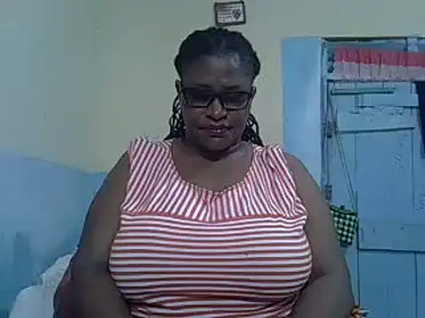 Snapshot of sexy_bigboobss chatting on October 2025 07:41:01 AM sexy bigboobss online show from October 2025 07:41:01 AM