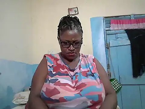 Snapshot of sexy_bigboobss chatting on December 2025 10:19:02 AM sexy bigboobss online show from December 2025 10:19:02 AM