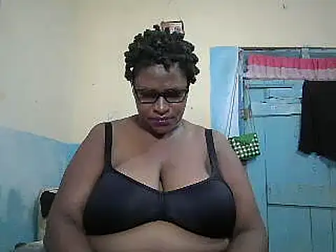 sexy bigboobss online show from May 2026 07:04:02 AM