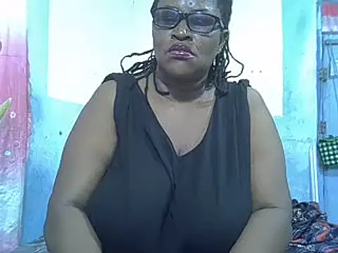 Snapshot of sexy_bigboobss chatting on September 2025 06:25:01 AM sexy bigboobss online show from September 2025 06:25:01 AM