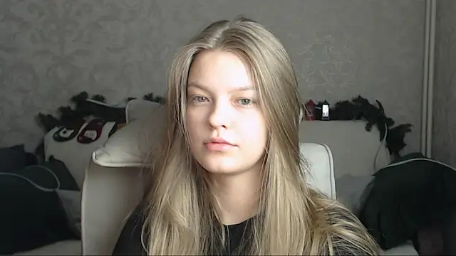 EmySway online show from January 2025 08:47:01 PM