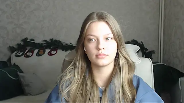EmySway online show from January 2025 02:41:01 PM