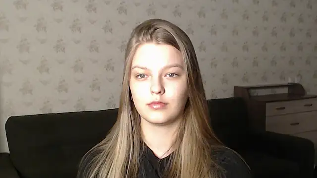 EmySway online show from March 2025 02:45:02 PM