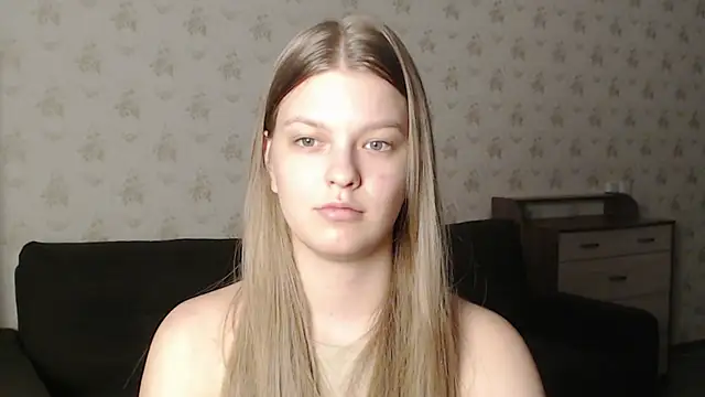 EmySway online show from February 2025 01:44:01 PM