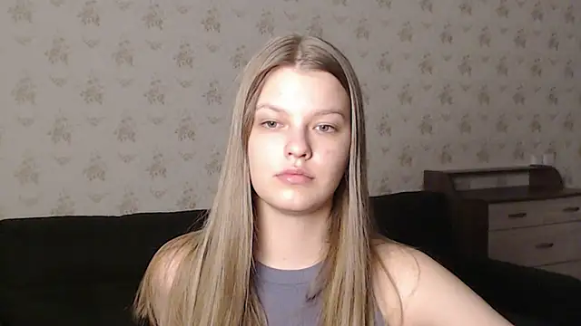 EmySway online show from February 2025 09:05:02 PM