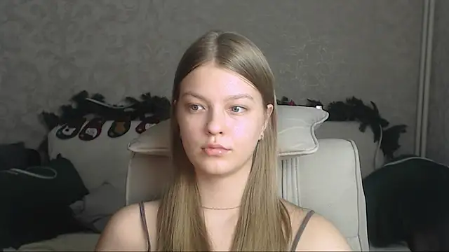 EmySway online show from January 2025 02:14:02 PM