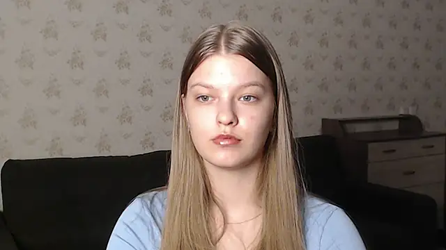 EmySway online show from March 2025 01:56:02 PM
