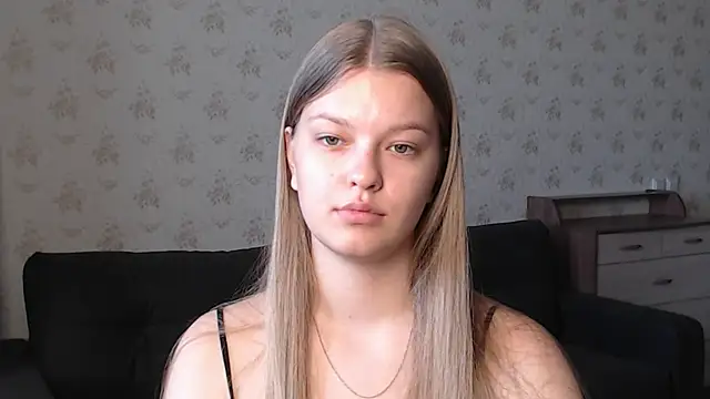 EmySway online show from October 2025 07:10:02 AM