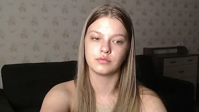 EmySway online show from March 2025 11:16:01 PM