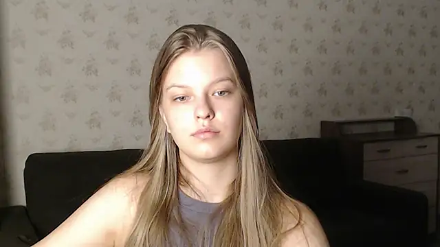 EmySway online show from January 2025 05:09:01 PM