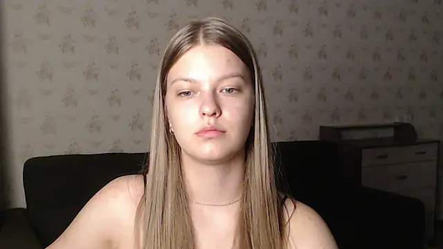 EmySway online show from December 2024 05:46:01 PM