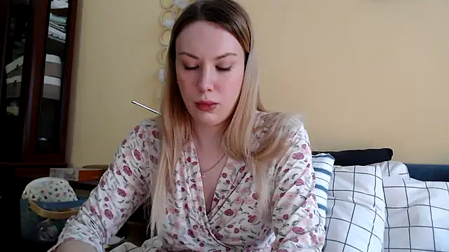 Snapshot of Scarlettford chatting on February 2025 12:00:02 PM Scarlettford online show from February 2025 12:00:02 PM