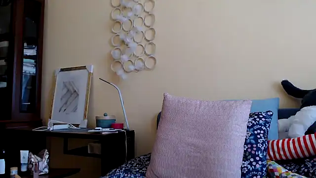 Snapshot of Scarlettford chatting on March 2025 02:00:01 PM Scarlettford online show from March 2025 02:00:01 PM