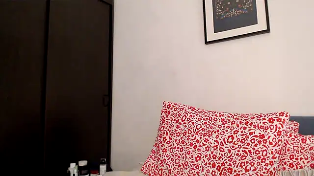 Snapshot of Scarlettford chatting on January 2026 01:40:02 PM Scarlettford online show from January 2026 01:40:02 PM