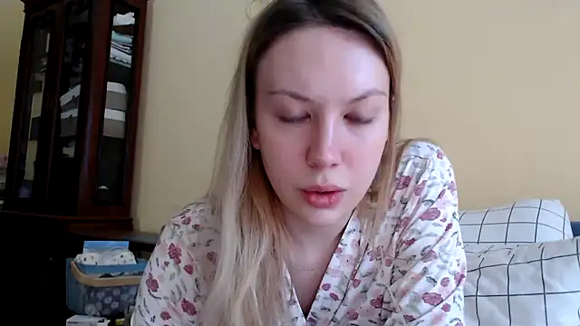 Snapshot of Scarlettford chatting on February 2025 10:59:01 AM Scarlettford online show from February 2025 10:59:01 AM