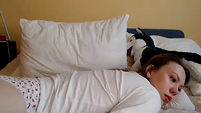 Snapshot of Scarlettford chatting on March 2025 02:29:02 PM Scarlettford online show from March 2025 02:29:02 PM