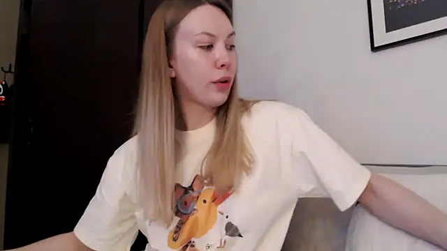 Snapshot of Scarlettford chatting on January 2026 01:04:02 PM Scarlettford online show from January 2026 01:04:02 PM