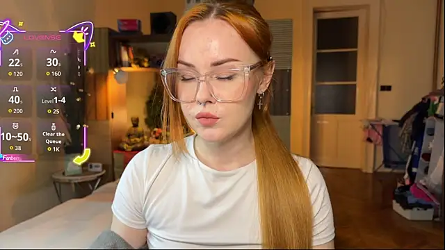 Sargonium999 online show from October 2025 08:21:01 PM