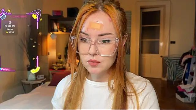 Sargonium999 online show from October 2025 05:35:02 PM