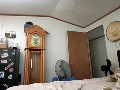 Xoc8  online show from March 2026 06:34:01 PM