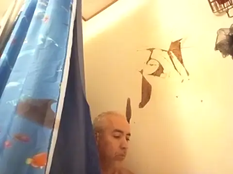 Xoc8  online show from December 2025 07:28:02 PM