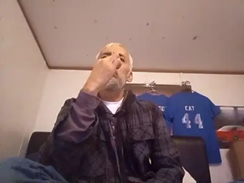 Xoc8  online show from February 2025 11:46:01 PM