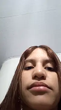 AnthonelaDuque online show from November 2025 11:36:01 AM