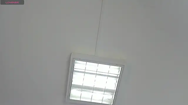AnthonelaDuque online show from September 2025 11:50:02 AM
