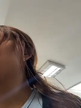 AnthonelaDuque online show from February 2026 11:32:01 AM