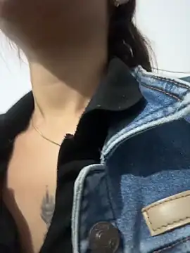 AnthonelaDuque online show from February 2026 11:32:01 AM