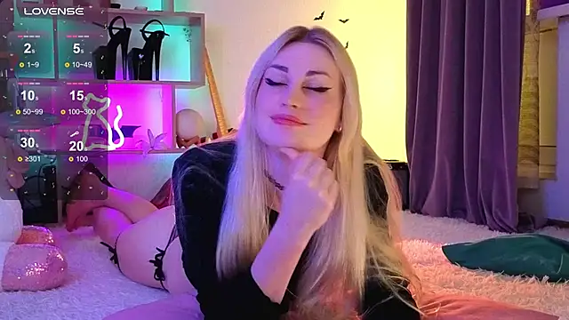 Inchcaser  online show from April 2026 09:10:02 PM