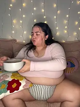 miamestiza online show from October 2025 04:05:02 AM