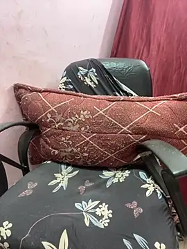 lallela online show from October 2025 07:24:01 PM