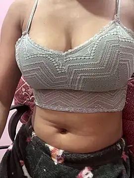 lallela online show from March 2025 09:09:02 PM