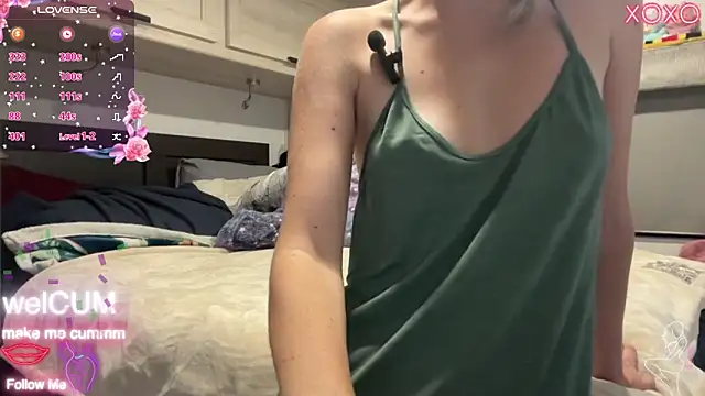 foreverkinky online show from June 2026 04:28:01 PM