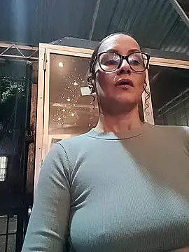 SelenaHouston online show from February 2026 12:21:02 AM