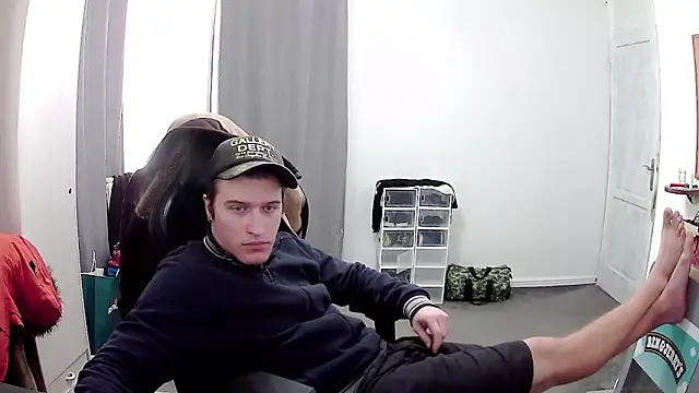 PKrisztian online show from March 2026 08:27:02 PM