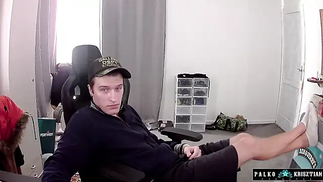 PKrisztian online show from February 2026 05:08:01 PM