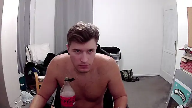 PKrisztian online show from September 2025 09:26:01 PM